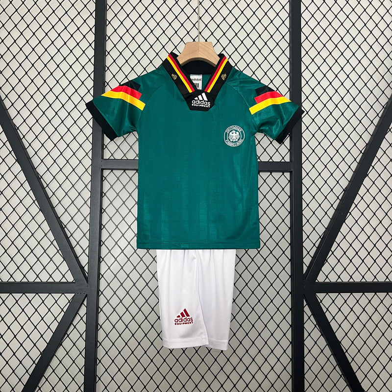 CAMISETA ALEMANIA II 1992 CONJUNTO INFANTIL (RETRO)