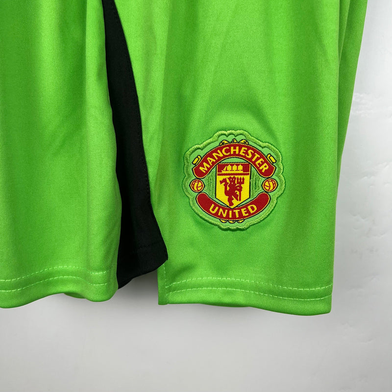 MANCHESTER UNITED GOLEIRO I 23/24 CONJUNTO INFANTIL