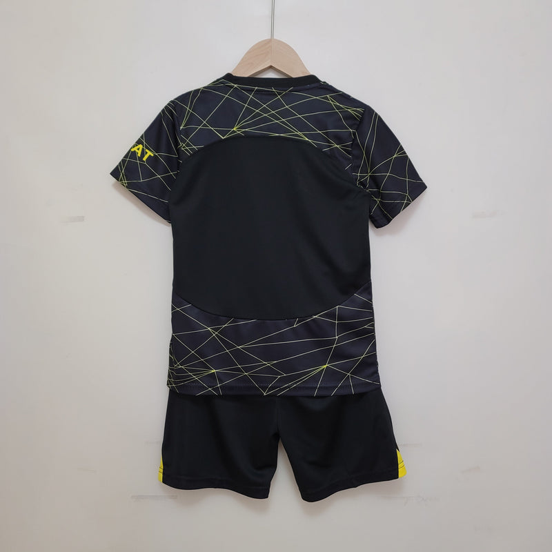 PSG III 23/24 CONJUNTO INFANTIL